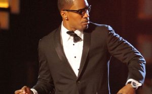 Foxx performs on stage at the Grammys.